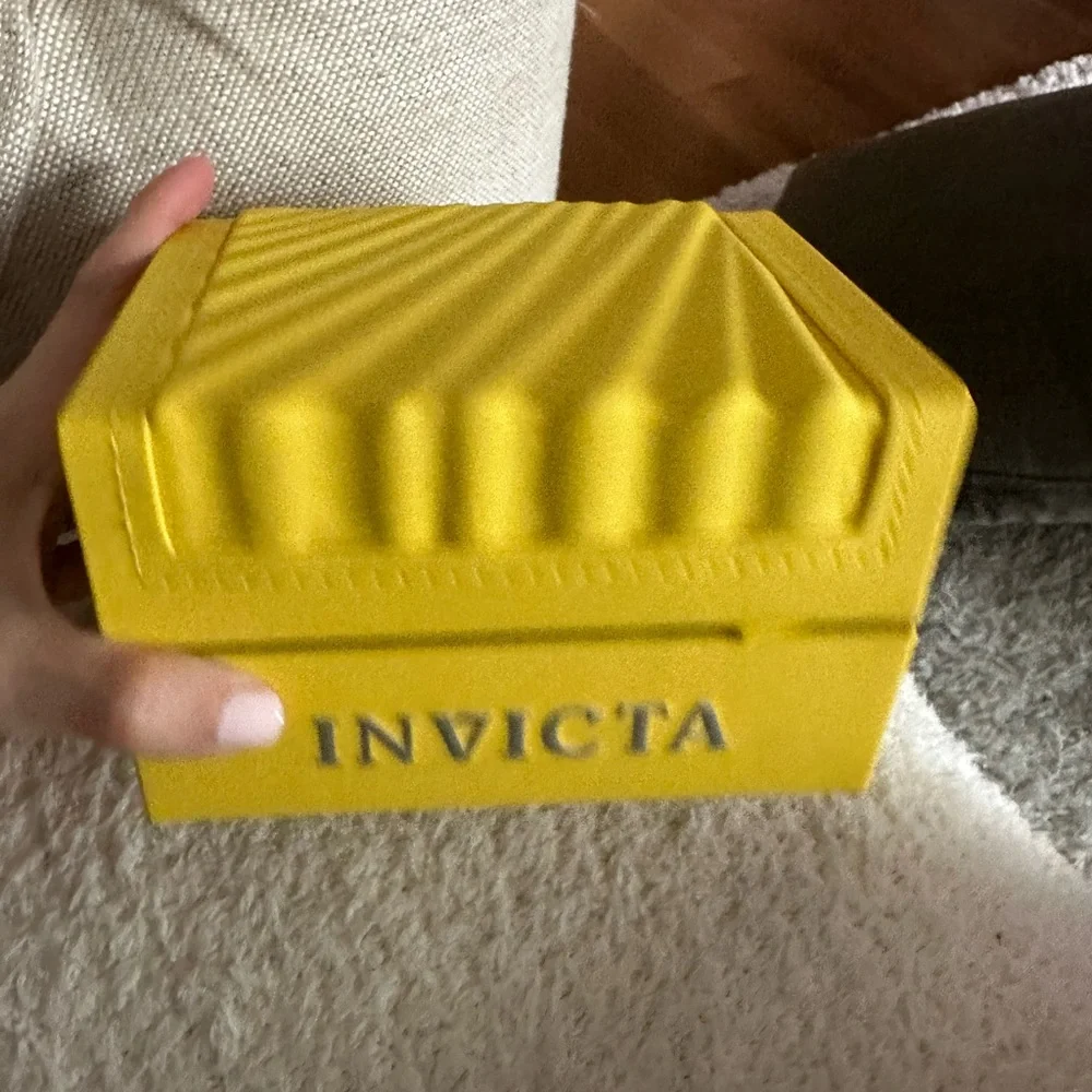 Invicta watch NWT